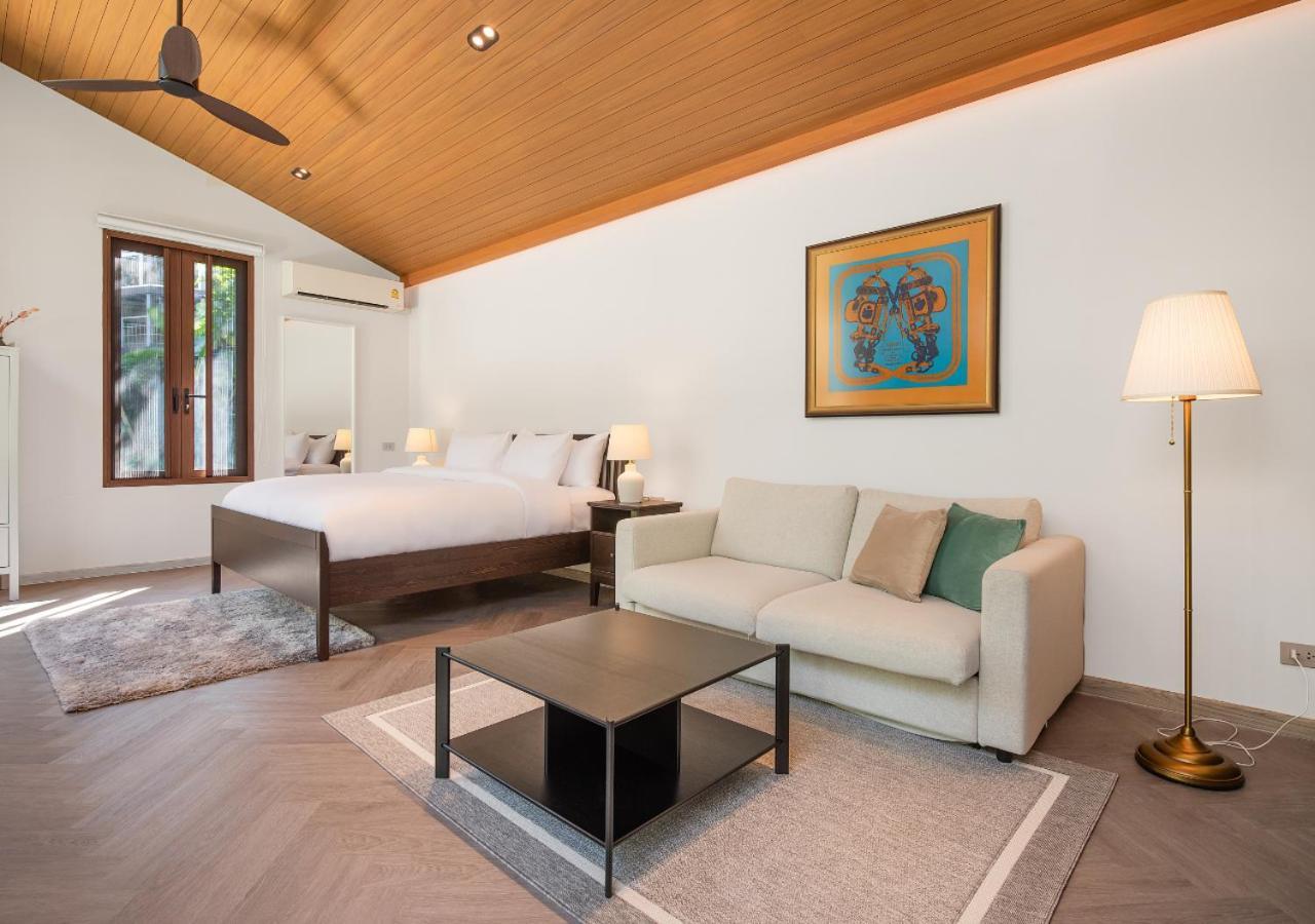 The Stream House